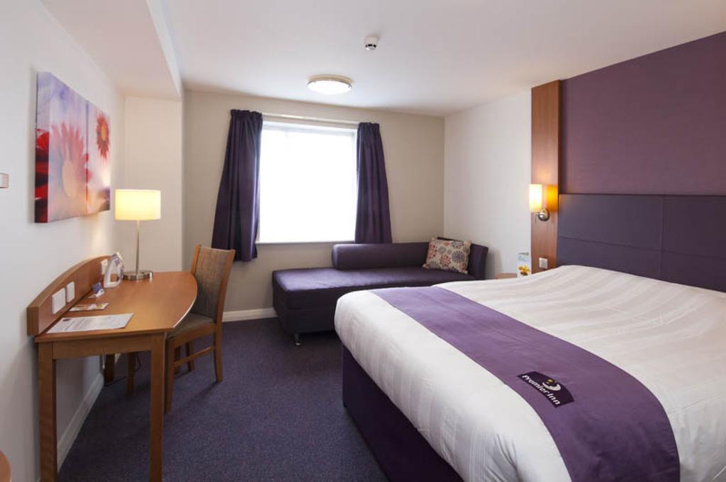 Premier Inn Reading Central Ngoại thất bức ảnh