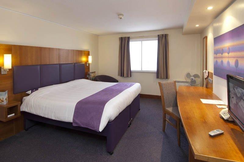 Premier Inn Reading Central Ngoại thất bức ảnh